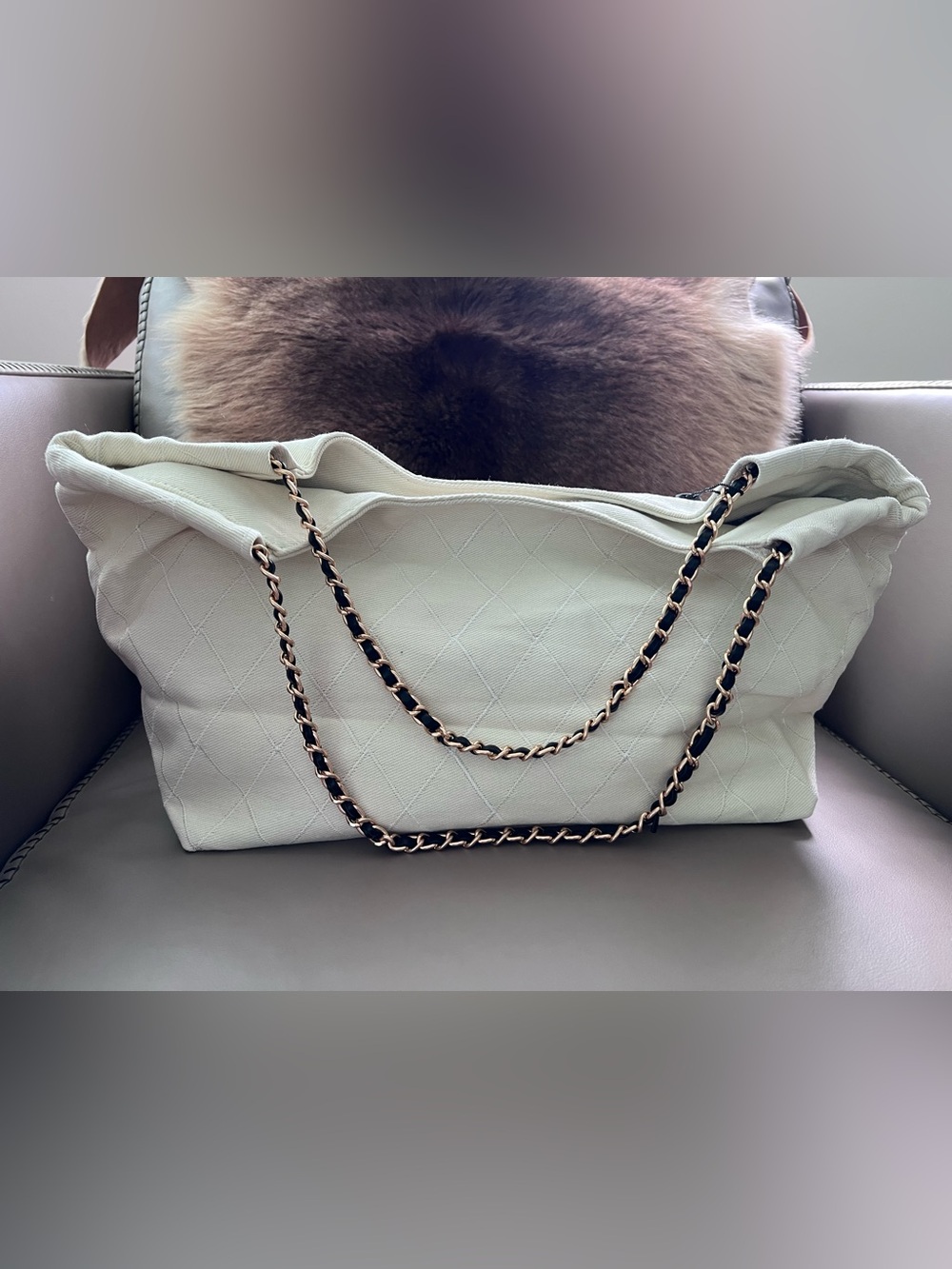 Chanel Tote Bag – VIP Beauty Gift | New Never Used - Picture 7 of 17